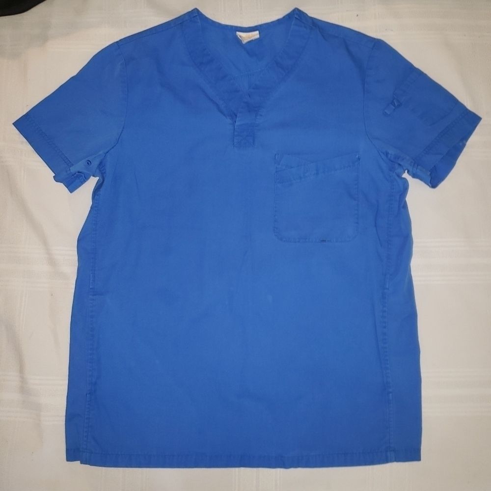 Men's Koi Scrub Top in Galaxy Blue size Medium